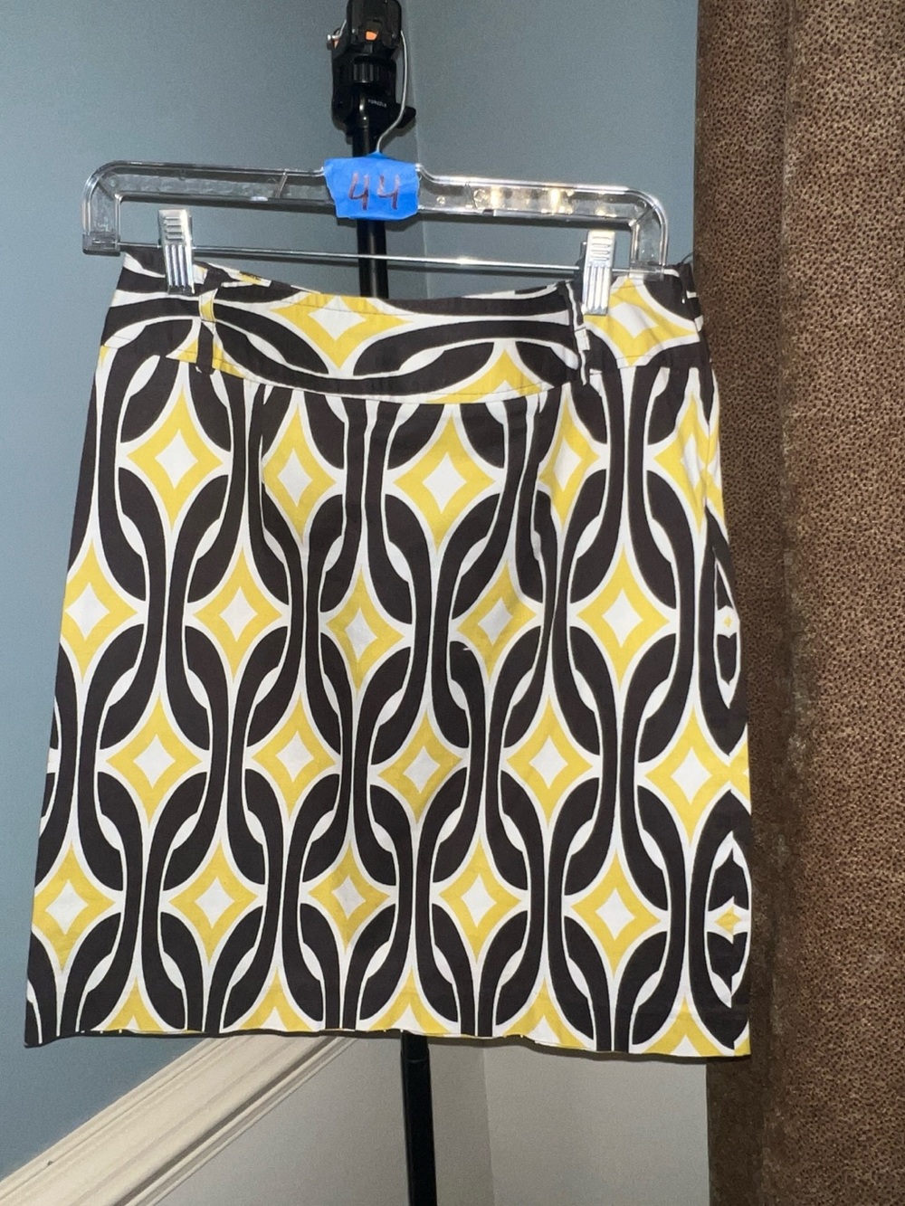 Chelsea & Theodore Yellow and Black Geometric Mini Skirt